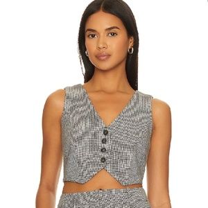 L'Academie The Shrunken Vest in Steel Gray